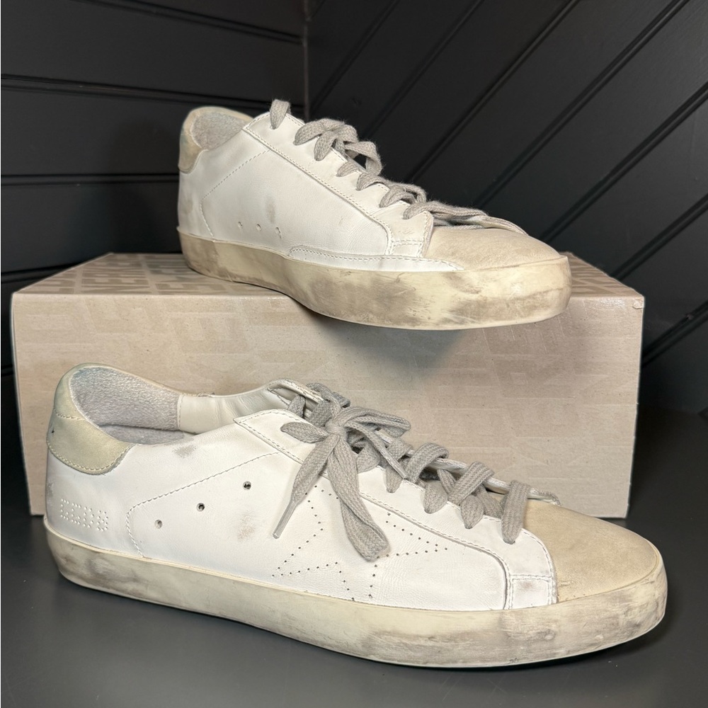 Golden Goose Men's Super-Star with perforated star and ice-gray heel tab - Picture 14 of 16
